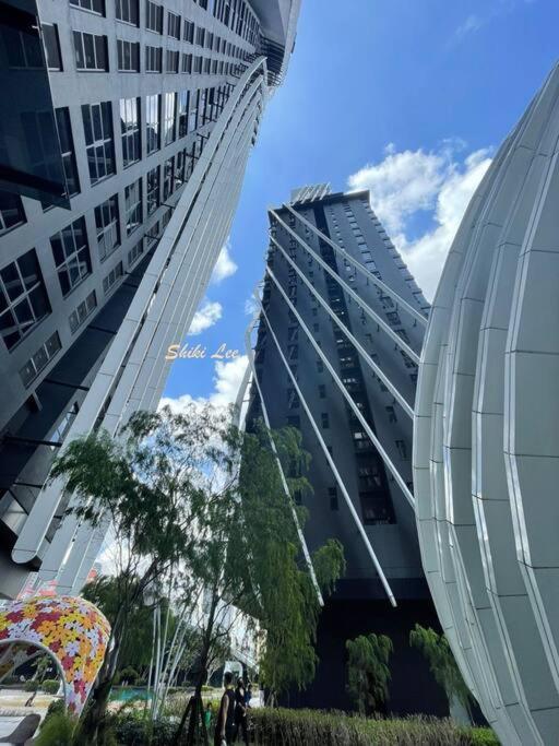 Apartment Arte Mont Kiara_publika_solaris Kuala Lumpur